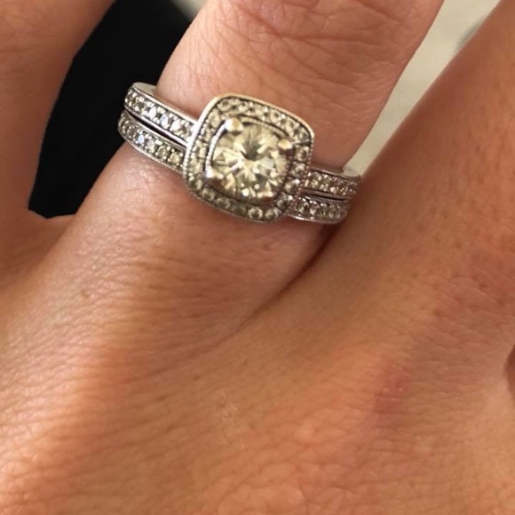 Gabriel and Company halo wedding ring set. - Picture 3 of 5